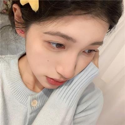 女儿国嬉春
